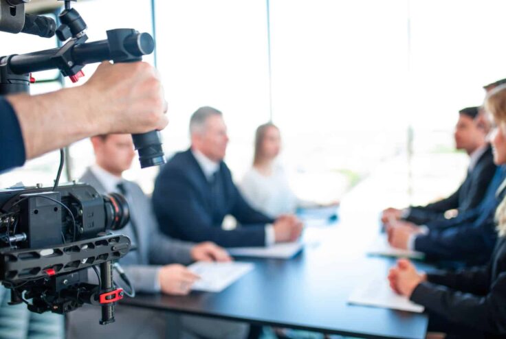 689ce6c83717de0ee215f267_corporate-film-production-5_79deb9964f23899a28f6b3a17a43be8a_2000